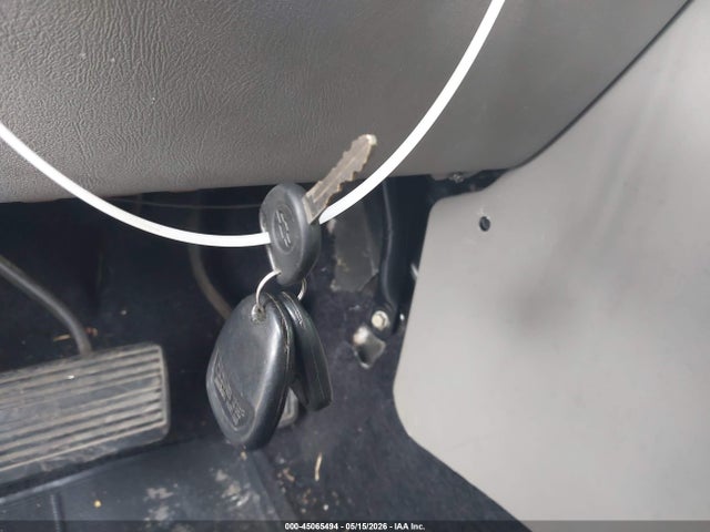 45065494 :رقم المزاد ، 1GNEK13T44J325303 vin ، 2004 Chevrolet Tahoe Lt مزاد بيع