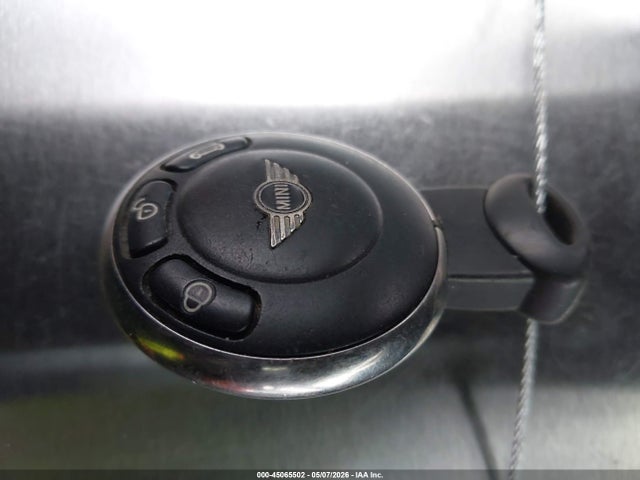 Продаж на аукціоні авто 2011 Mini Cooper S, vin: WMWSV3C59BTY15749, номер лоту: 45065502