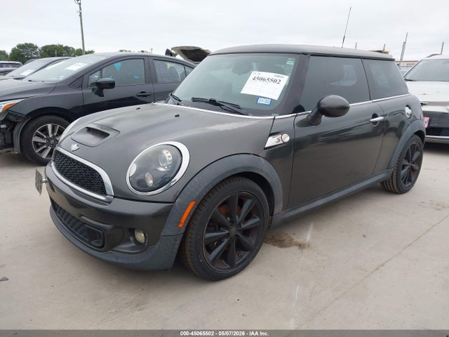Продаж на аукціоні авто 2011 Mini Cooper S, vin: WMWSV3C59BTY15749, номер лоту: 45065502