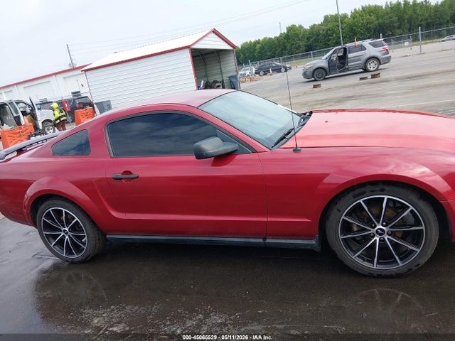 Продажа на аукционе авто 2005 Ford Mustang V6 Deluxe/v6 Premium, vin: 1ZVFT80N255237401, номер лота: 45065529