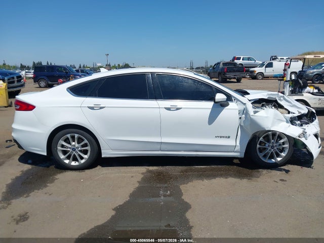 Ford Fusion Hybrid Se 2019 3FA6P0LU9KR202395 Image 14