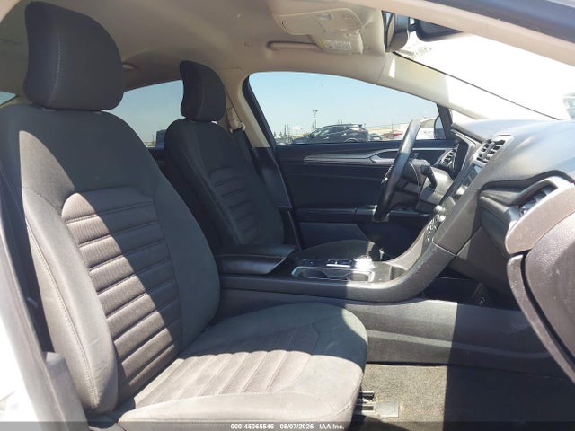 Ford Fusion Hybrid Se 2019 3FA6P0LU9KR202395 Image 5
