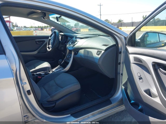 Продажа на аукционе авто 2013 Hyundai Elantra Gls, vin: 5NPDH4AE7DH387425, номер лота: 45065600