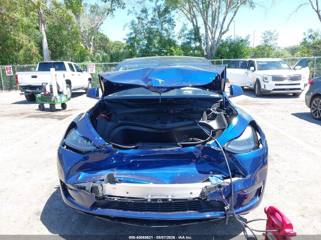 Aukcja sprzedaży 2025 Tesla Model Y Long Range Dual Motor All-wheel Drive, vin: 7SAYGDEE6SA363918, numer aukcji: 45065621