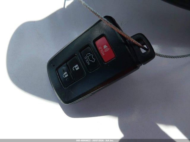 Aukcja sprzedaży 2016 Toyota Rav4 Se, vin: JTMJFREV9GJ066563, numer aukcji: 45065622