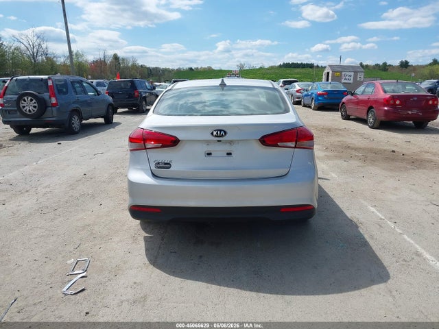 Aukcja sprzedaży 2018 Kia Forte Lx, vin: 3KPFK4A7XJE255917, numer aukcji: 45065629