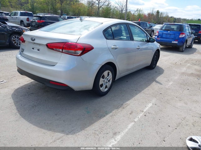 Aukcja sprzedaży 2018 Kia Forte Lx, vin: 3KPFK4A7XJE255917, numer aukcji: 45065629