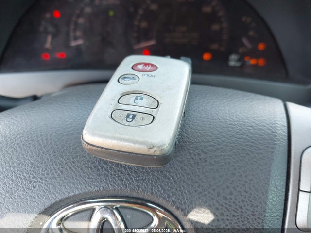Продаж на аукціоні авто 2007 Toyota Camry Hybrid, vin: JTNBB46K273011105, номер лоту: 45065637