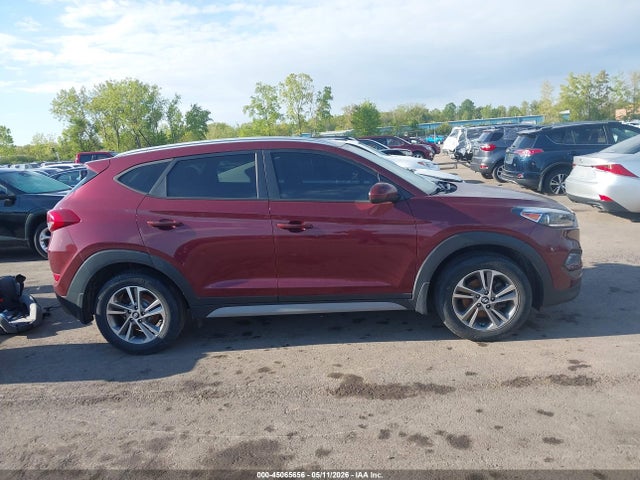45065656 :رقم المزاد ، KM8J3CA47HU470721 vin ، 2017 Hyundai Tucson Se مزاد بيع