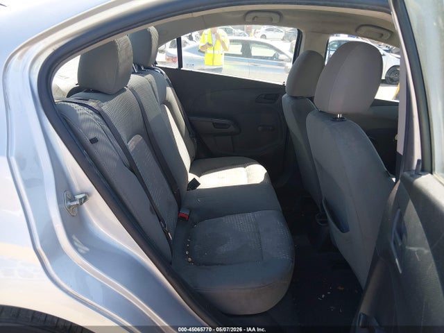2015 Chevrolet Sonic Ls Auto მანქანა იყიდება აუქციონზე, vin: 1G1JA5SG9F4143256, აუქციონის ნომერი: 45065770