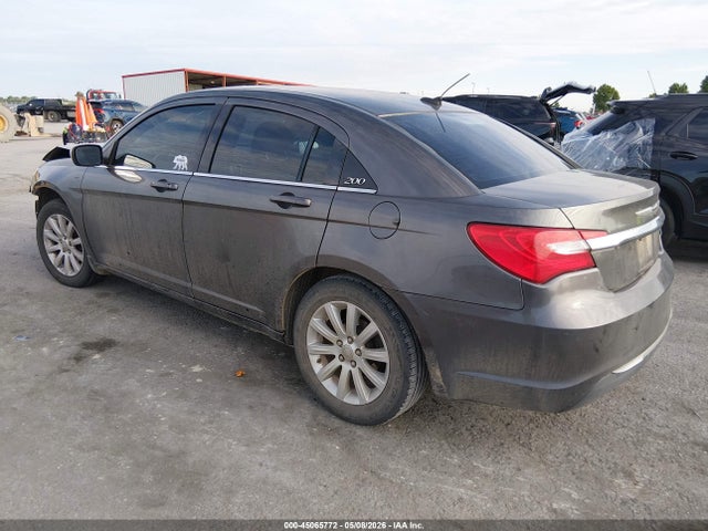 2014 Chrysler 200 Touring მანქანა იყიდება აუქციონზე, vin: 1C3CCBBB8EN177215, აუქციონის ნომერი: 45065772