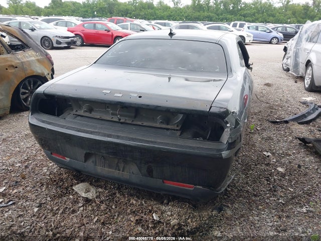 45065775 :رقم المزاد ، 2C3CDZBT6GH330006 vin ، 2016 Dodge Challenger R/t Plus Shaker مزاد بيع