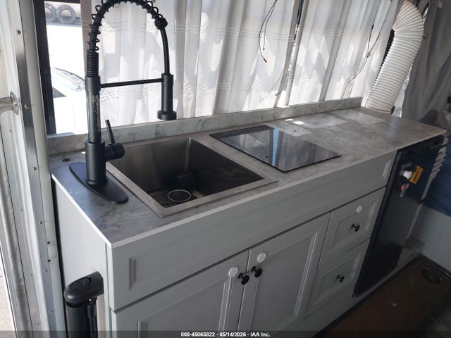 Продажа на аукционе авто 2010 Ford E-350 Cutaway, vin: 1FDEE3FS8ADA58395, номер лота: 45065822