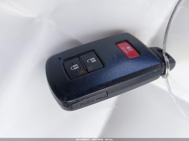 2018 Toyota Rav4 Hybrid Le მანქანა იყიდება აუქციონზე, vin: JTMRJREV5JD232388, აუქციონის ნომერი: 45065837