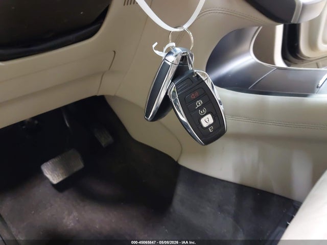 2018 Lincoln Mkc Select მანქანა იყიდება აუქციონზე, vin: 5LMCJ2D99JUL19057, აუქციონის ნომერი: 45065847
