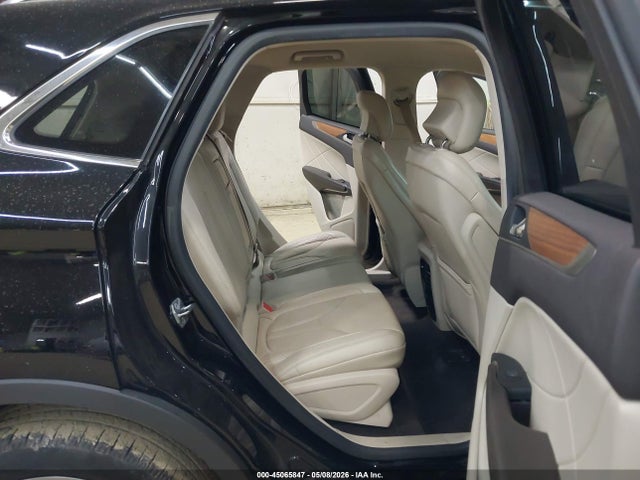 2018 Lincoln Mkc Select მანქანა იყიდება აუქციონზე, vin: 5LMCJ2D99JUL19057, აუქციონის ნომერი: 45065847