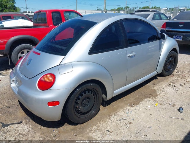 45065851 :رقم المزاد ، 3VWBK21C43M402657 vin ، 2003 Volkswagen New Beetle Gl مزاد بيع