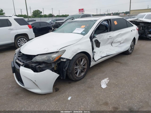 2016 Toyota Camry Se მანქანა იყიდება აუქციონზე, vin: 4T1BF1FK0GU163509, აუქციონის ნომერი: 45065877