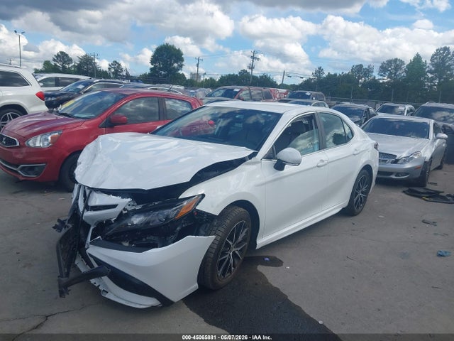 Продажа на аукционе авто 2024 Toyota Camry Se, vin: 4T1G11AK6RU884321, номер лота: 45065881