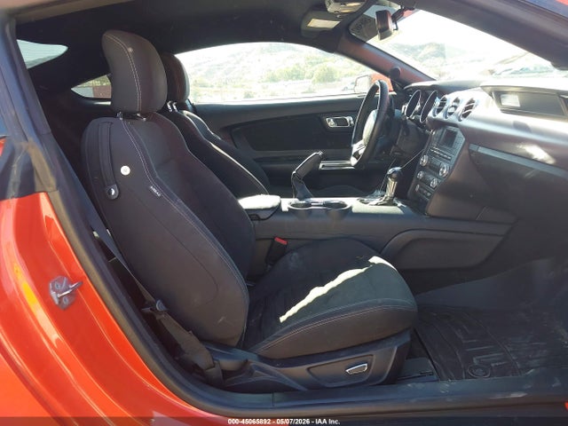 45065892 :رقم المزاد ، 1FA6P8TH0F5434961 vin ، 2015 Ford Mustang Ecoboost مزاد بيع