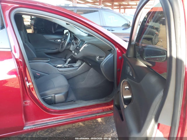 1G1ZD5ST3JF160171 Chevrolet MALIBU LT