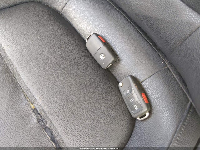 45065931 :رقم المزاد ، 3VWLX7AJ1CM301626 vin ، 2012 Volkswagen Jetta 2.5l Sel مزاد بيع