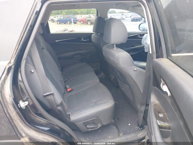 KIA Sorento 2.4l L 2019 5XYPG4A37KG582055 Image 8