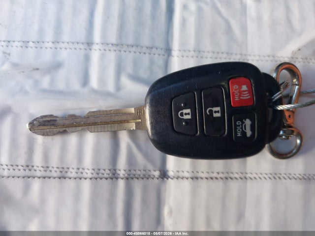 Продаж на аукціоні авто 2014 Toyota Corolla S Plus, vin: 2T1BURHE4EC113013, номер лоту: 45066018