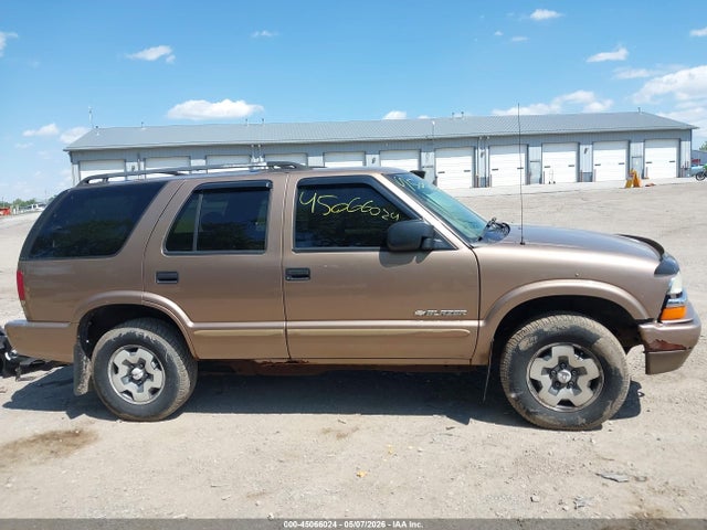 45066024 :رقم المزاد ، 1GNDT13X34K161323 vin ، 2004 Chevrolet Blazer Ls مزاد بيع