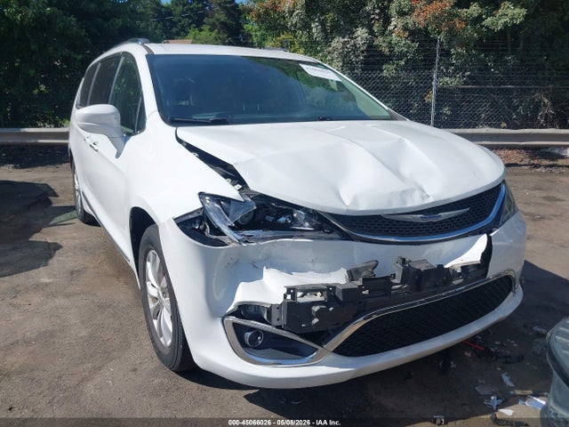 Aukcja sprzedaży 2019 Chrysler Pacifica Touring L, vin: 2C4RC1BG6KR555400, numer aukcji: 45066026