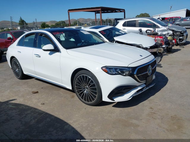Mercedes-Benz E 350 2024 W1KLF4HB7RA069094 zdjęcie główne