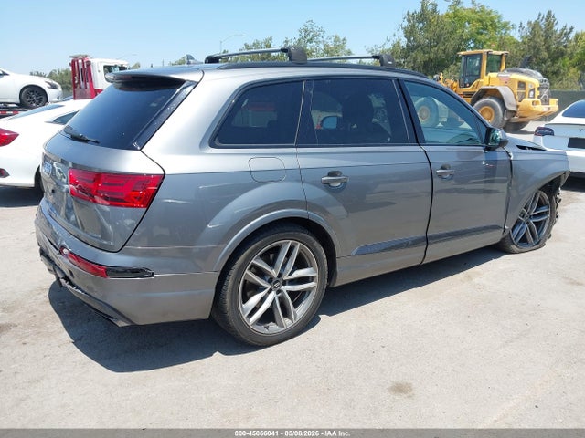Продажа на аукционе авто 2017 Audi Q7 3.0t Premium, vin: WA1VAAF79HD029363, номер лота: 45066041