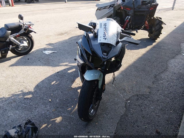 45066046 :رقم المزاد ، ML5EXEN1XNDA63880 vin ، 2022 Kawasaki Ex650 N مزاد بيع