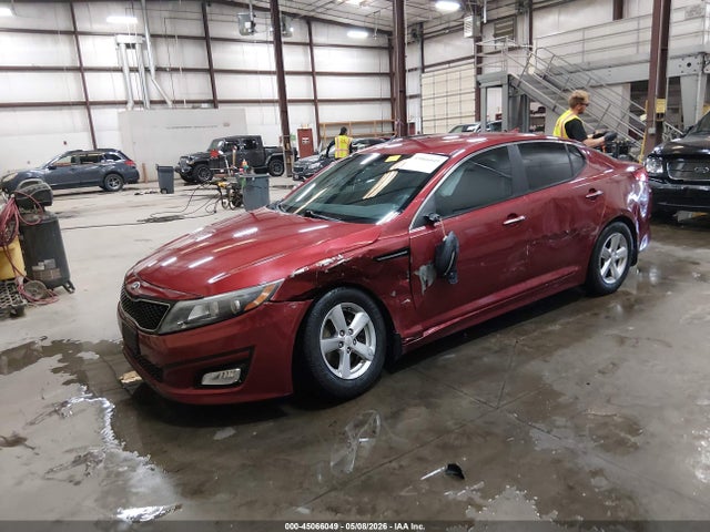 KIA Optima Lx 2015 5XXGM4A72FG362568 Image 2