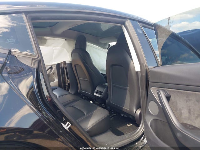 Продаж на аукціоні авто 2022 Tesla Model 3 Performance Dual Motor All-wheel Drive, vin: 5YJ3E1EC5NF298156, номер лоту: 45066120