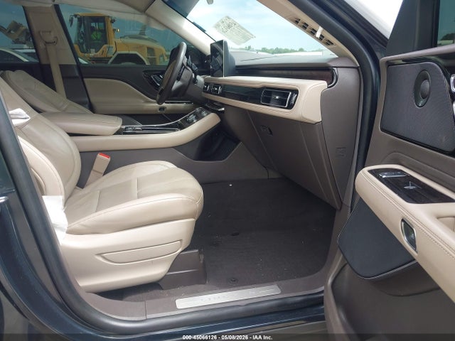 Продажа на аукционе авто 2022 Lincoln Aviator Reserve, vin: 5LM5J7WCXNGL03551, номер лота: 45066126