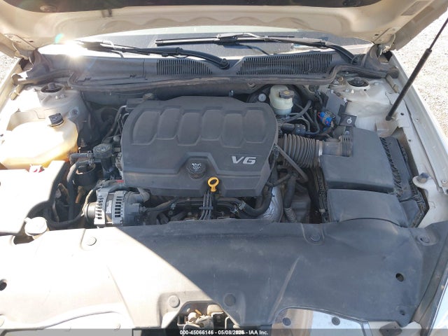 45066146 :رقم المزاد ، 1G4HC5EMXBU121581 vin ، 2011 Buick Lucerne Cxl مزاد بيع