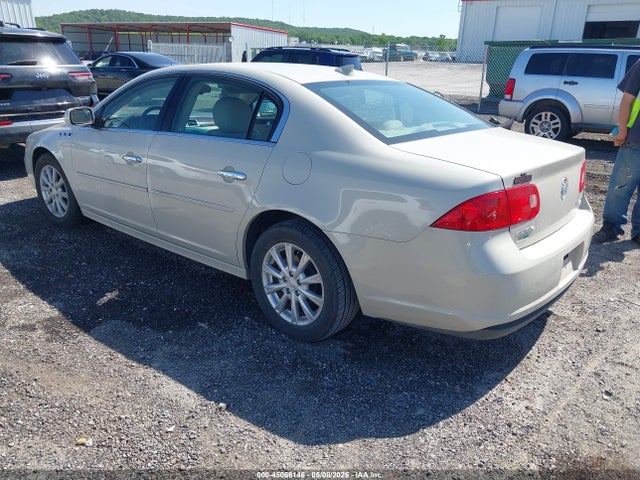 45066146 :رقم المزاد ، 1G4HC5EMXBU121581 vin ، 2011 Buick Lucerne Cxl مزاد بيع