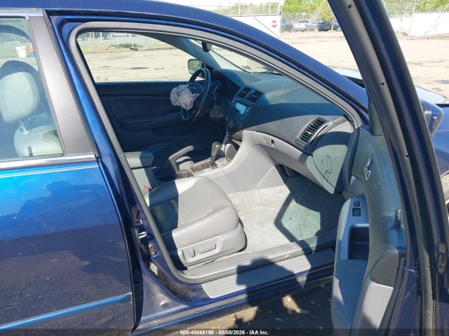 2005 Honda Accord 3.0 Ex მანქანა იყიდება აუქციონზე, vin: 1HGCM66565A062528, აუქციონის ნომერი: 45066150