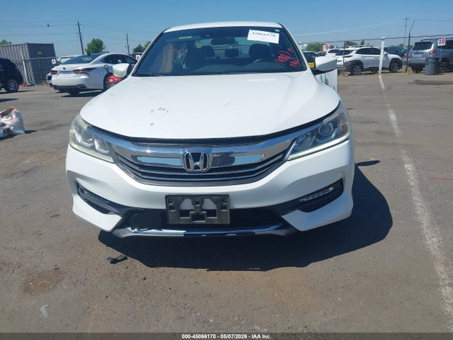 Продажа на аукционе авто 2016 Honda Accord Sport, vin: 1HGCR2F68GA087386, номер лота: 45066170