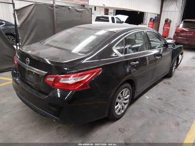 1N4AL3APXHN359403 Nissan Altima 2.5 S