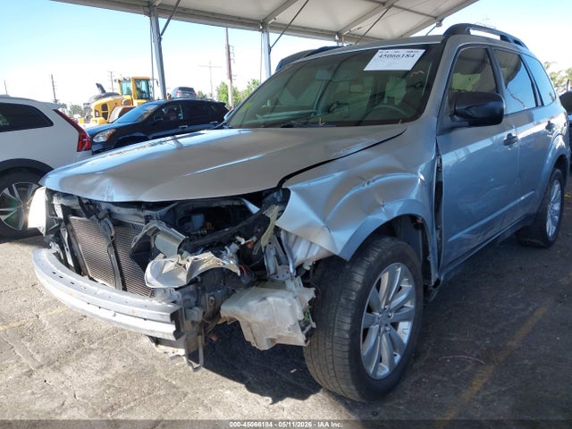 45066184 :رقم المزاد ، JF2SHABC5CH404658 vin ، 2012 Subaru Forester 2.5x مزاد بيع