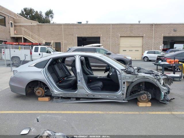 1HGCV2F31KA018940 Honda Accord Sport 2.0t