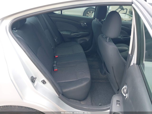 3N1CN7AP5EL817349 Nissan Versa 1.6 Sv