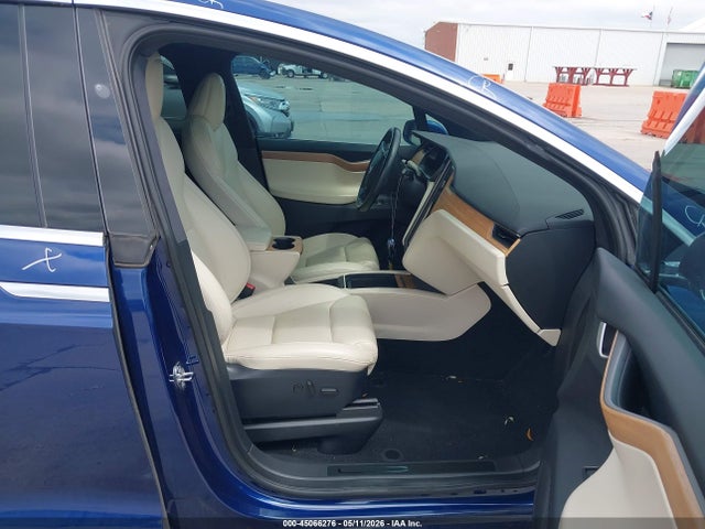 Продажа на аукционе авто 2021 Tesla Model X Long Range Dual Motor All-wheel Drive/long Range Plus Dual Motor All-wheel Drive, vin: 5YJXCBE20MF323340, номер лота: 45066276