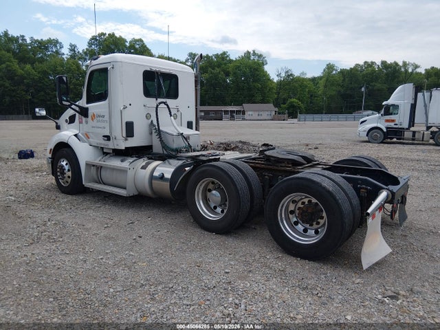 Aukcja sprzedaży 2016 Peterbilt 579, vin: 1XPBDP9X0GD364619, numer aukcji: 45066285