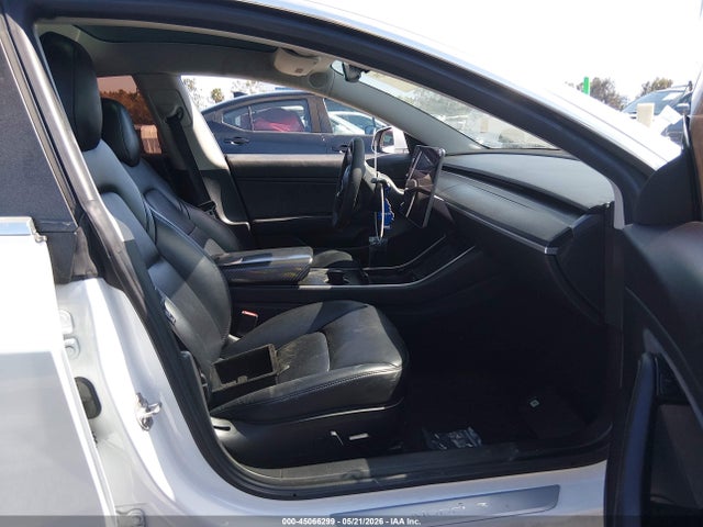 Tesla Model 3 Long Range/mid Range/standard Range/standard Range Plus 2019 5YJ3E1EA1KF436379 Image 5