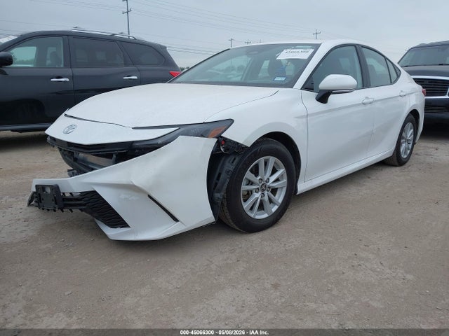 Toyota CAMRY LE 2026 4T1DAACK8TU259569 Image 2