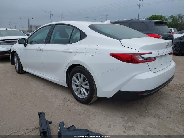 Toyota CAMRY LE 2026 4T1DAACK8TU259569 Image 3