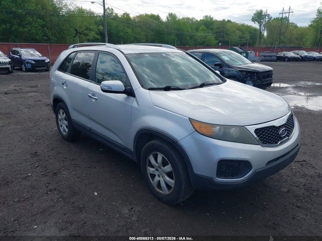 2011 Kia Sorento Lx V6 მანქანა იყიდება აუქციონზე, vin: 5XYKTDA25BG107503, აუქციონის ნომერი: 45066313
